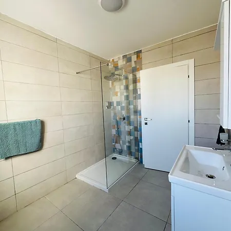 2 Bedroom Penthouse 公寓 斯利马